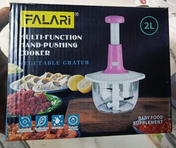 Large capacity hand-push vegetable chopper for everyday kitchen food preparation