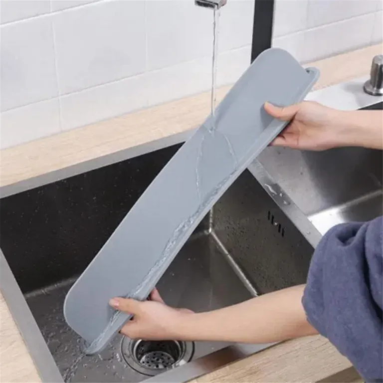 Flexible silicone faucet splash protector for sink countertops